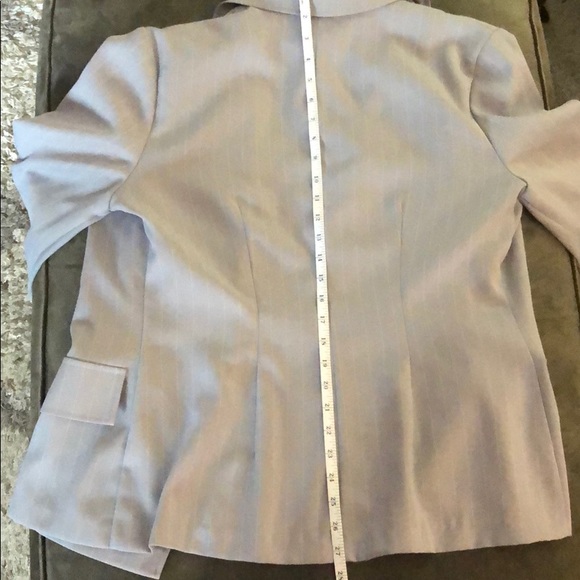 Blazer and Skirt set gray pinstripe size 13 - Picture 8 of 8